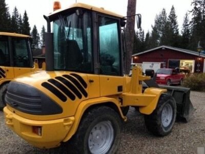 Volvo L32 Compact Wheel Loader Service Parts Catalogue PDF Manual