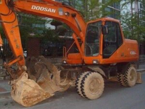 Daewoo Doosan Solar 130w-v Wheel Excavator Service Parts Manual