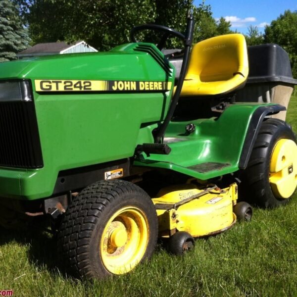 John Deere GT242 GT262 GT275 Lawn Tractors Service Manual