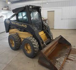 New Holland L885 Skid Steer Loader Illustrated Manual