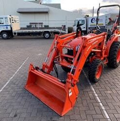 Kubota L3200hd Tractor Owners Operators Manual