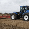 New Holland T9040, T9050, T9060 Tractor Service Manual