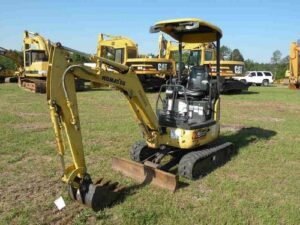 Komatsu PC18MR-2 Hydraulic Excavator Service Repair Manual