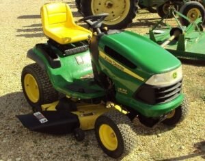 LAWN-TRACTOR-JOHN-DEERE-LA130-LA140-LA150