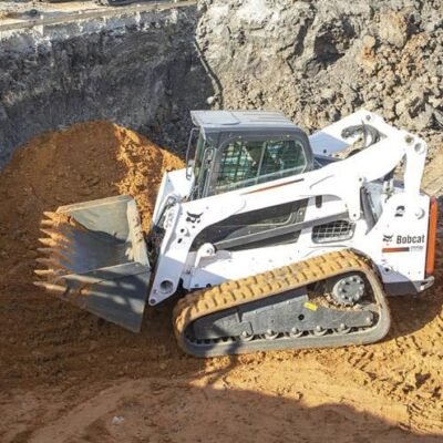 Bobcat T770 Compact Track Loader Operation Maintenance Manual