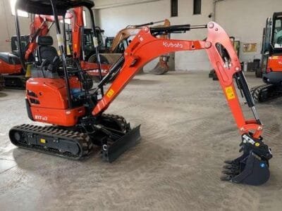 Kubota U17 Excavator Operators Manual