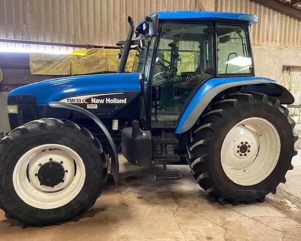 New Holland Tm150