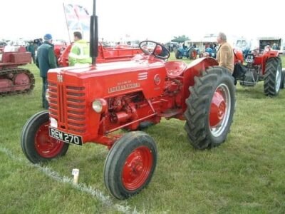 Ih Harvester Mccormick B275 & B250