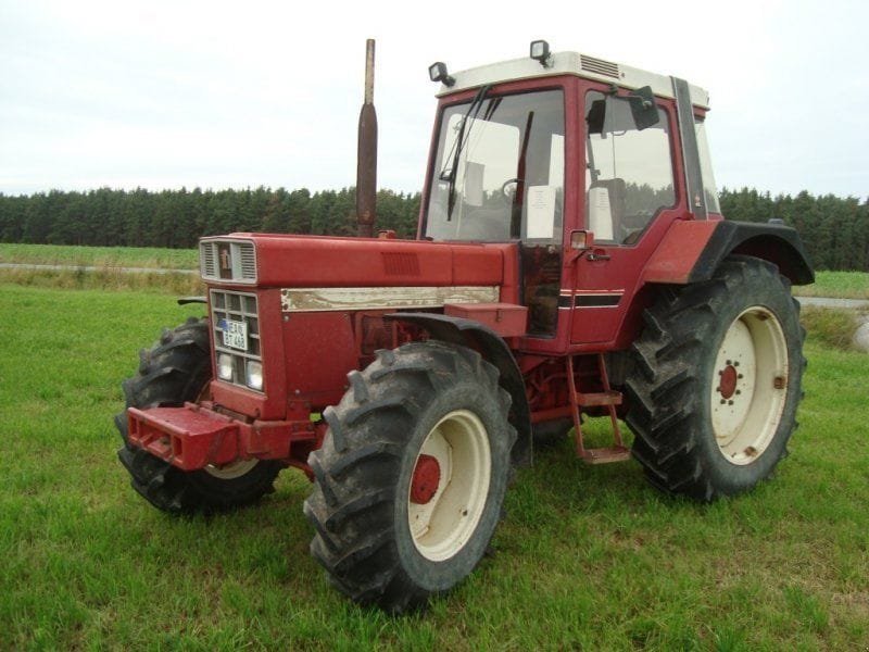 Case IH 955XL Tractor Factory Service Manual Case IH 955XL Tractor Factory Service Manual