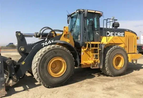 John Deere 744K 4WD Wheel Loader Operation and Test Service Manual TM11742