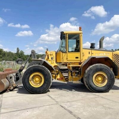 Volvo L120E Parts Manual
