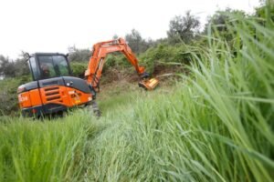 Hitachi ZX60USB-3, ZX60USB-3F Excavator Service Repair Manual
