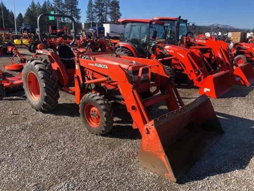 Kubota L3710DT L3710GST L3710HST Tractor Illustrated Parts Manual