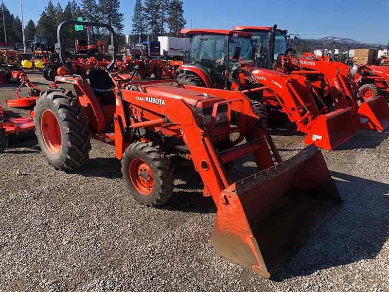 Kubota L3710DT L3710GST L3710HST Tractor Illustrated Parts Manual