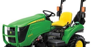JOHN DEERE 1023e